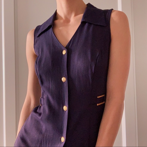 Vintage Moda Int’l collared top with gold details 🏆 - Picture 13 of 15